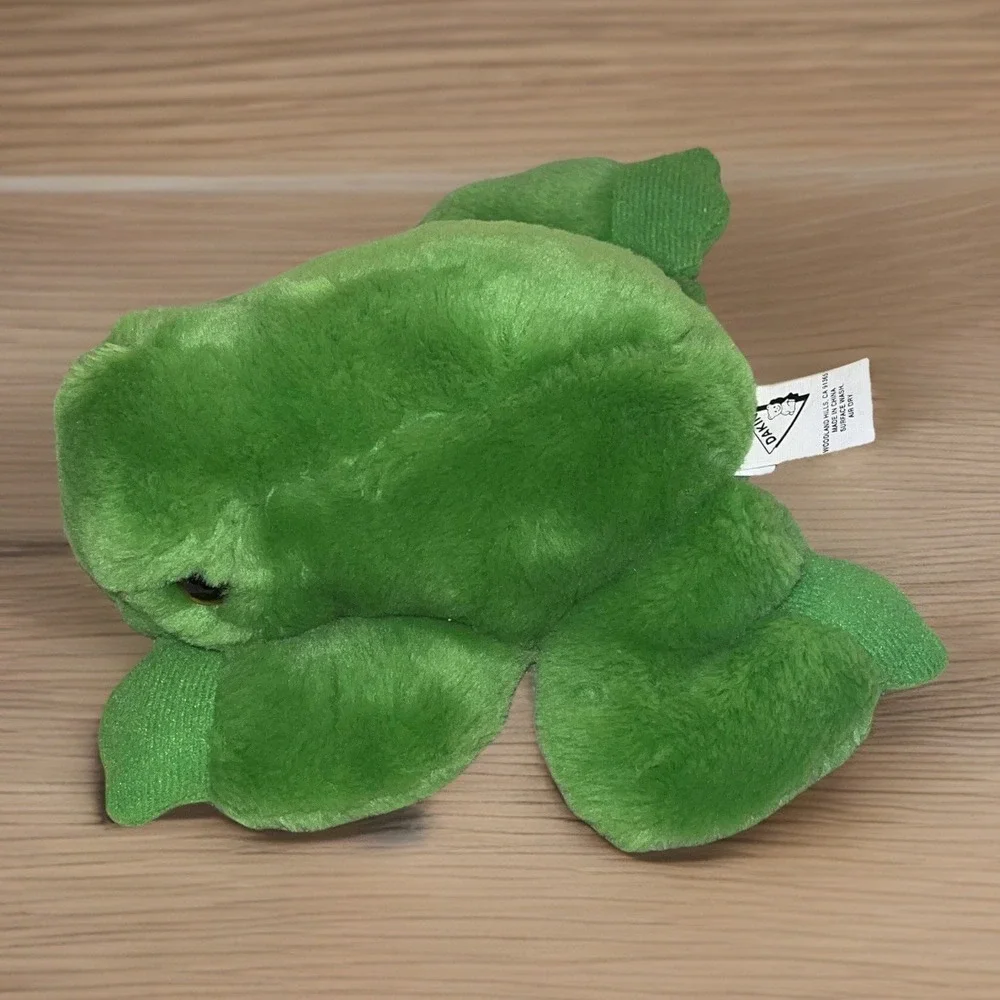 DAKIN Hoppity Green Frog Applause Noisie Stuffed Animal Plush #6368 6.5 Inches
